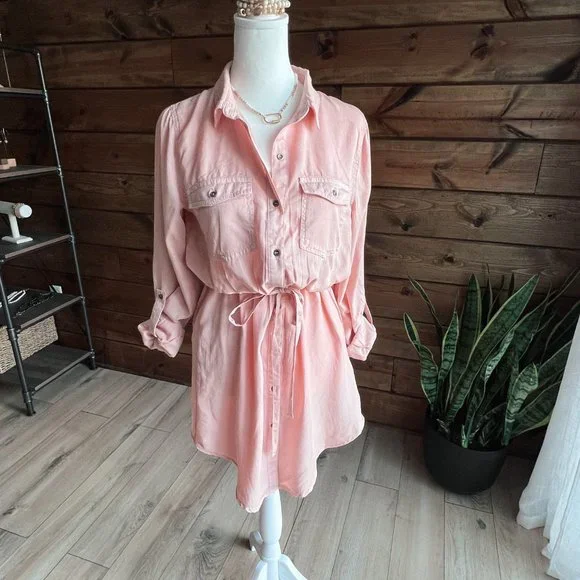 THE JESSIE PINK DENIM DRESS - Picture 11 of 11
